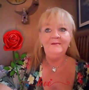 Meet your Posher, Vicki